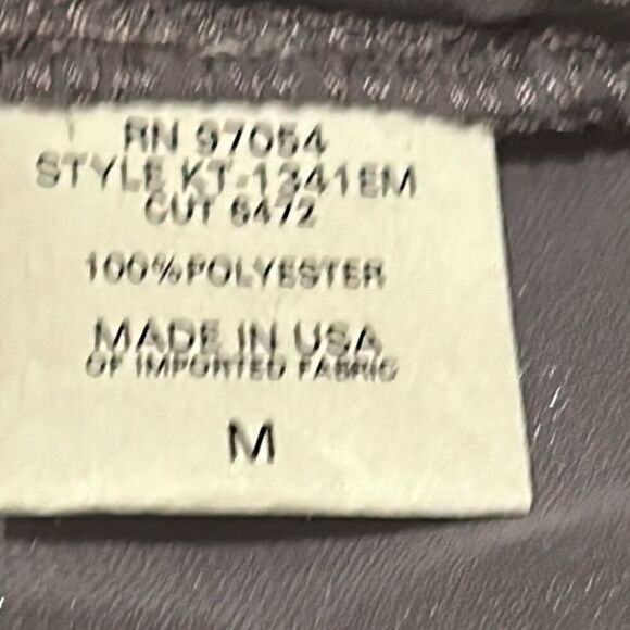 Krisa Women's M Long Sleeve Split Neck Popover Blouse Gray Metallic Animal Print - Picture 12 of 12